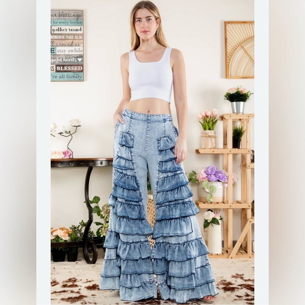 BlueVelvet Tiered Ruffled Wide Leg Pants
